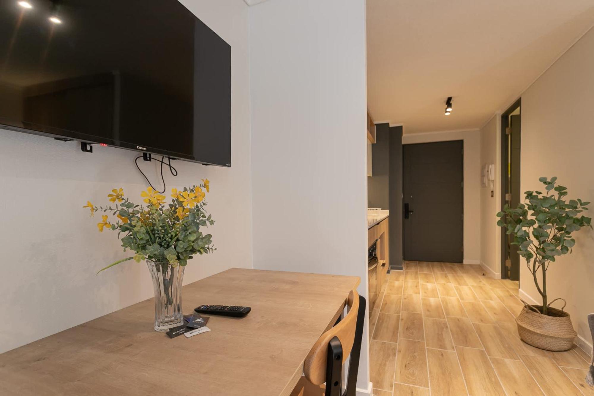 Feel Modern And Comfortable Apartamento