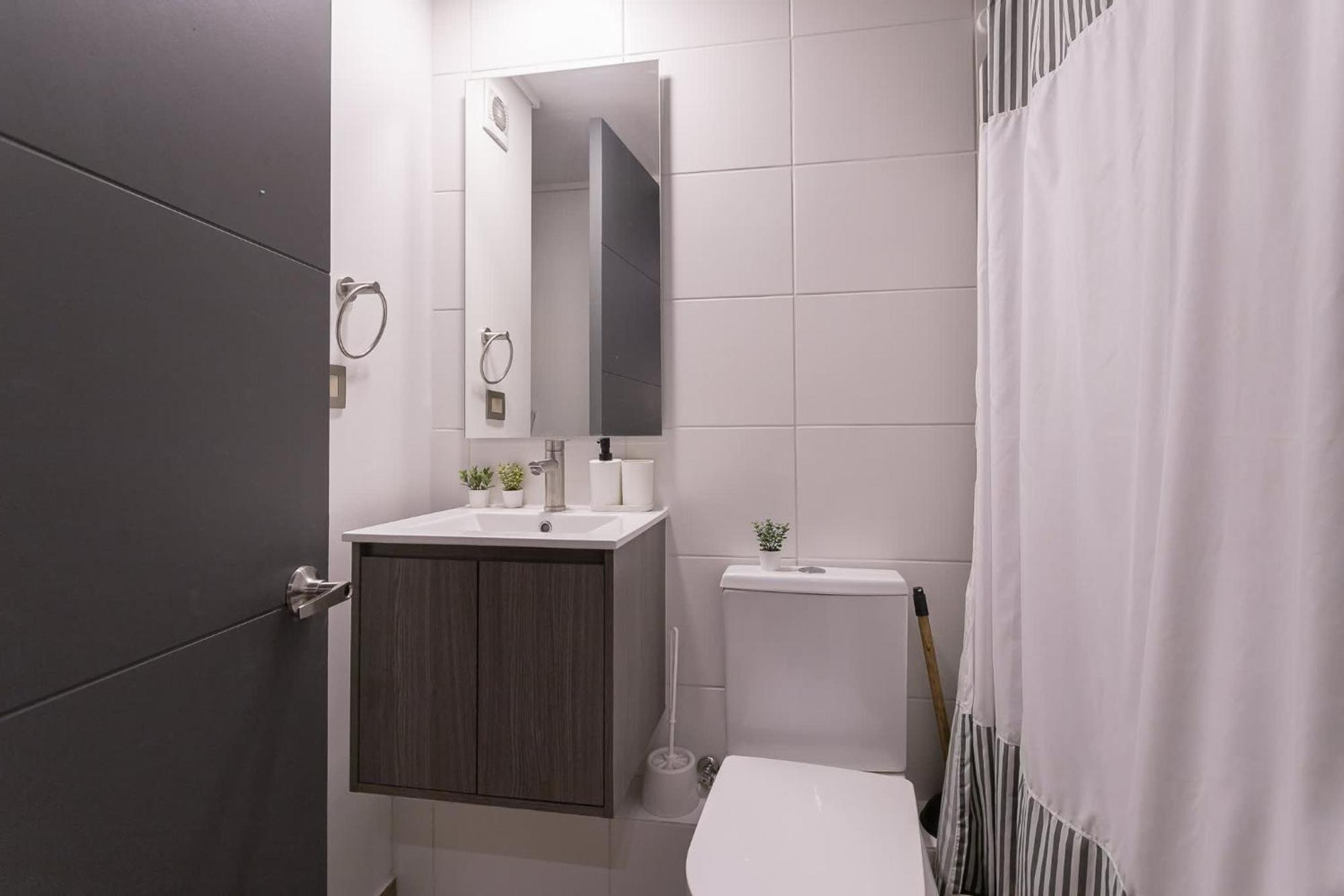 Feel Modern And Comfortable Apartamento